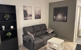 Askur'S Crib: 1 Bed Apartment
